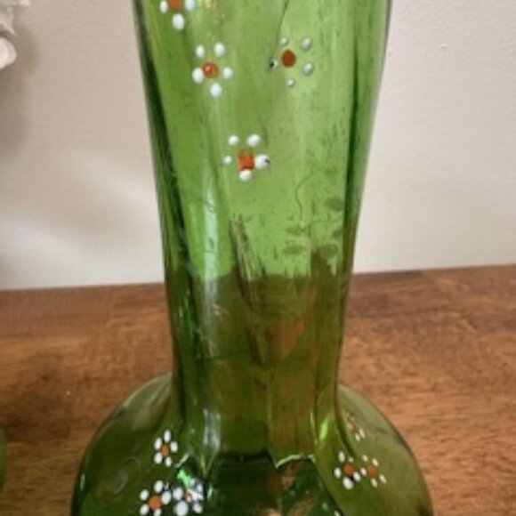 Antique Victorian Green Ruffle Glass Vases Hand Painted Enamel Florals and Gold - Picture 7 of 7